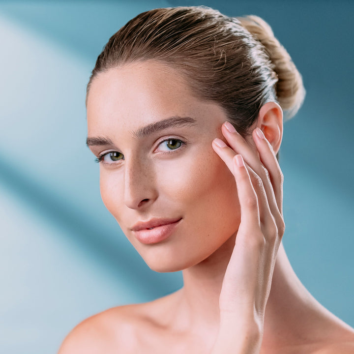 Hydra Dew Pure™ Eye Contour Cream (Travel Size)